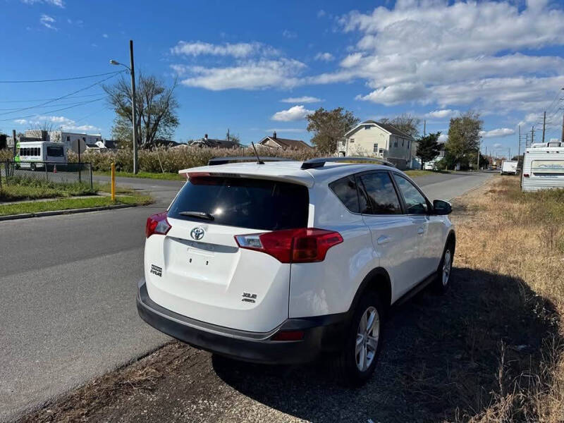 2013 Toyota RAV4 XLE