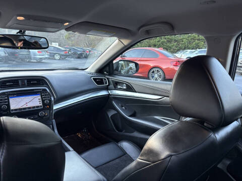 2017 Nissan Maxima 3.5 SR