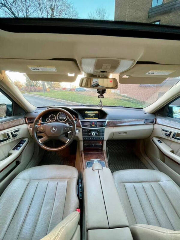2011 Mercedes-Benz E-Class E 350 BlueTEC Luxury