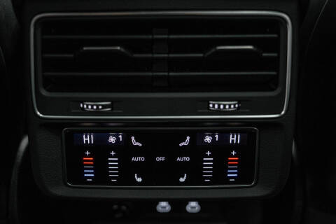 2024 Audi SQ8 4.0T quattro Prestige