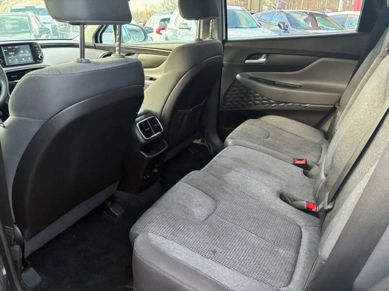 2019 Hyundai Santa Fe SE 2.4L