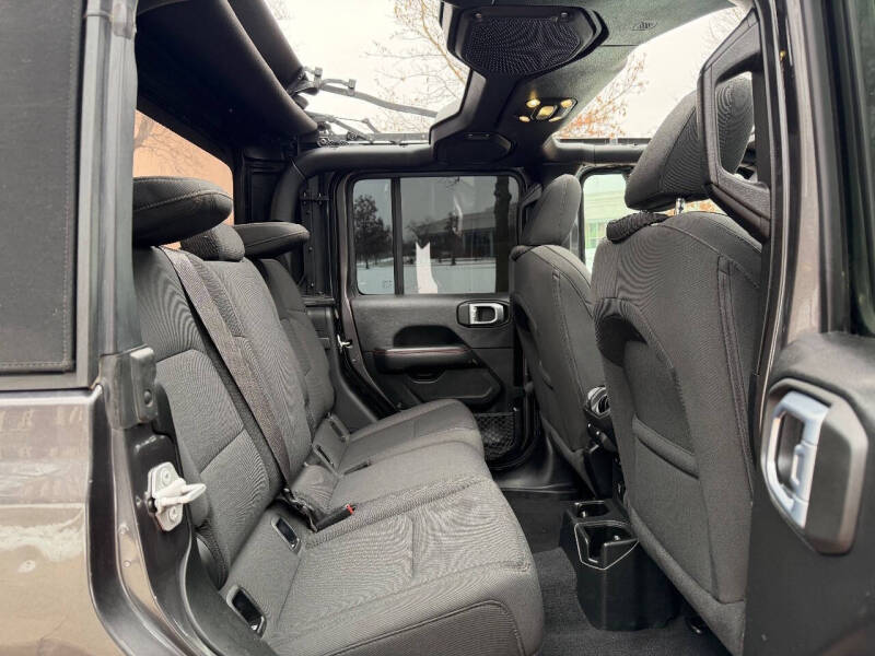 2021 Jeep Gladiator Sport S