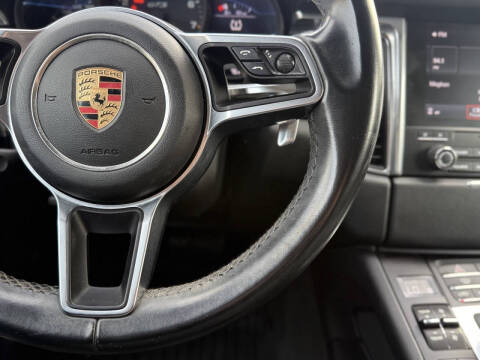 2017 Porsche Macan GTS