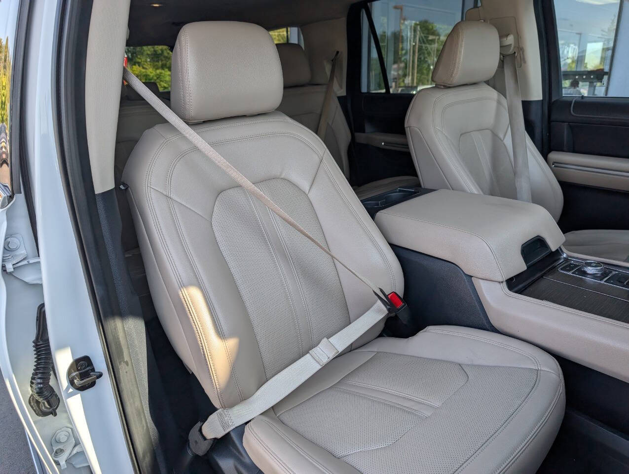 used 2023 Ford Expedition Max car, priced at $45,999