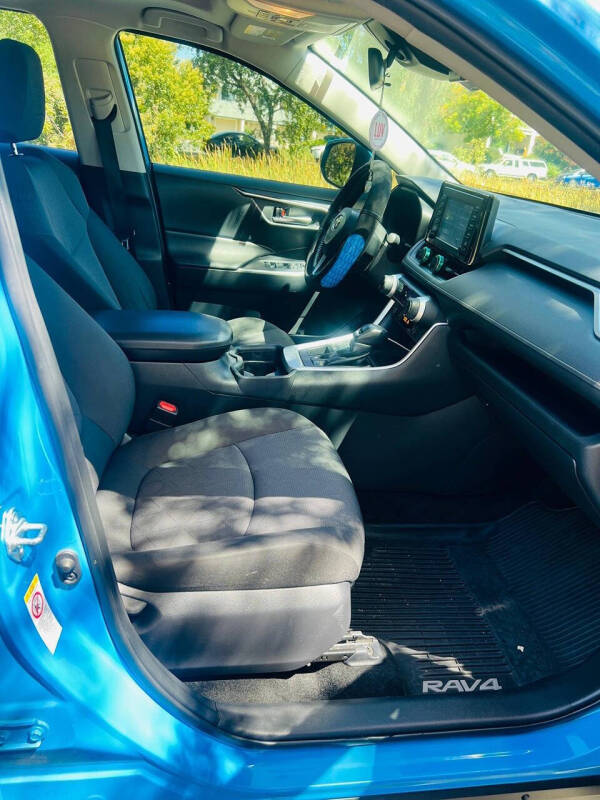 2019 Toyota RAV4 XLE