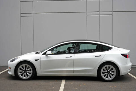 2022 Tesla Model 3 Long Range