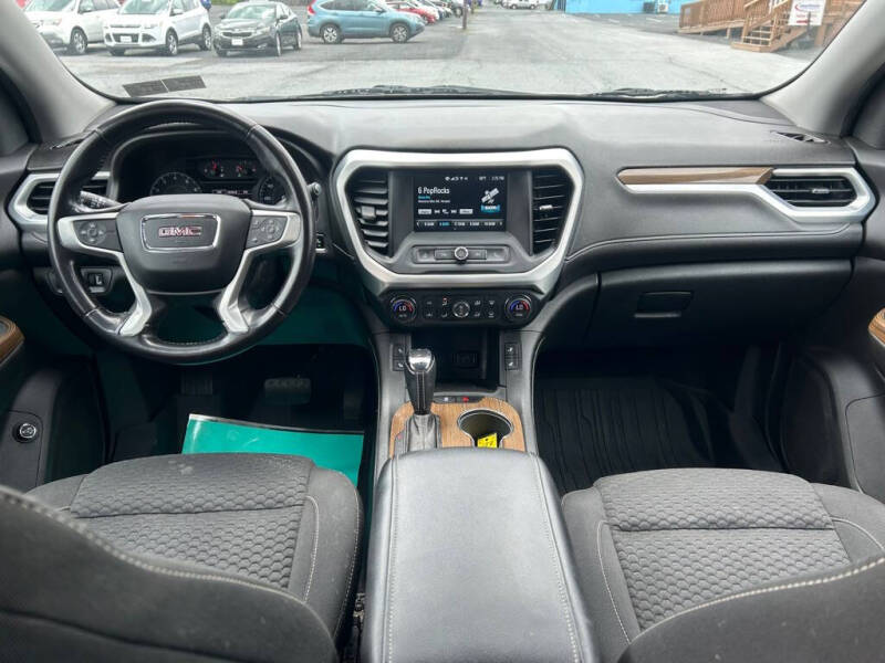 2019 GMC Acadia SLE-2