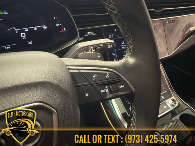 2021 Audi Q8 quattro Premium Plus 55 TFSI