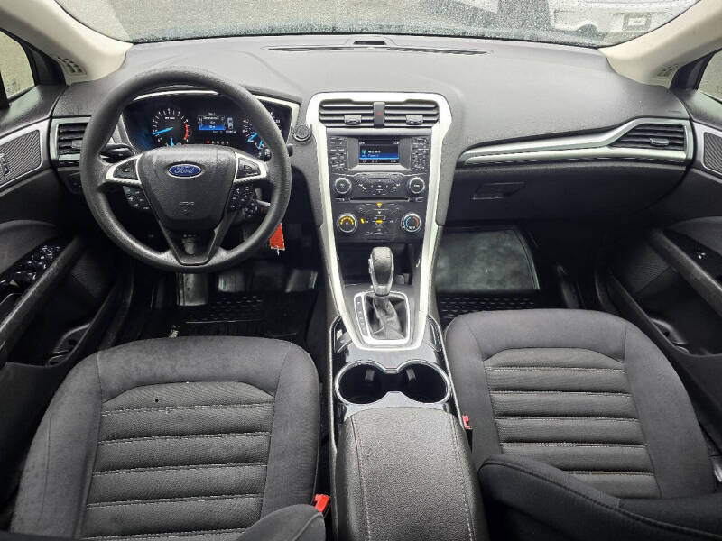 2014 Ford Fusion SE