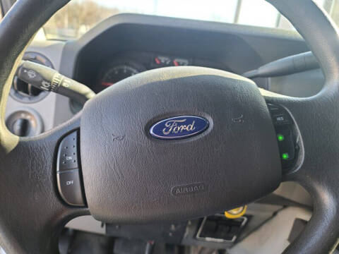 2016 Ford E-Series E-450 SD