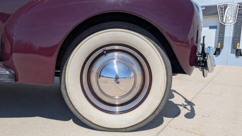 1940 Ford Deluxe