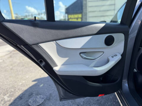 2015 Mercedes-Benz C-Class C 300 4MATIC