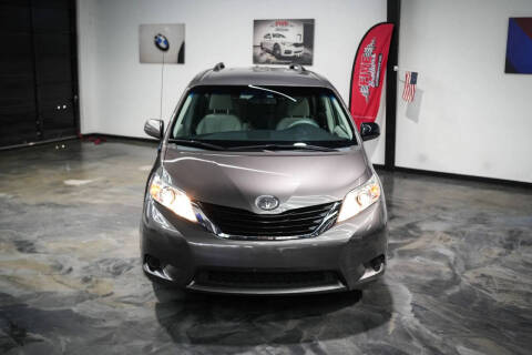 2013 Toyota Sienna