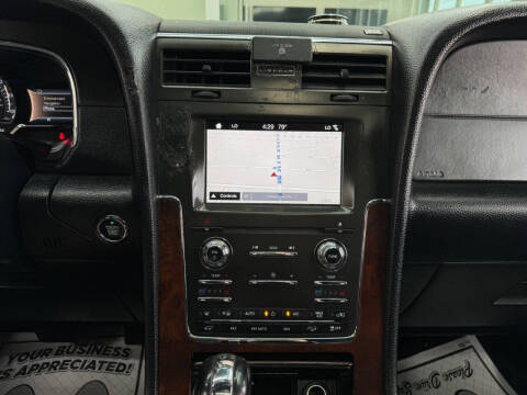 2017 Lincoln Navigator L Select