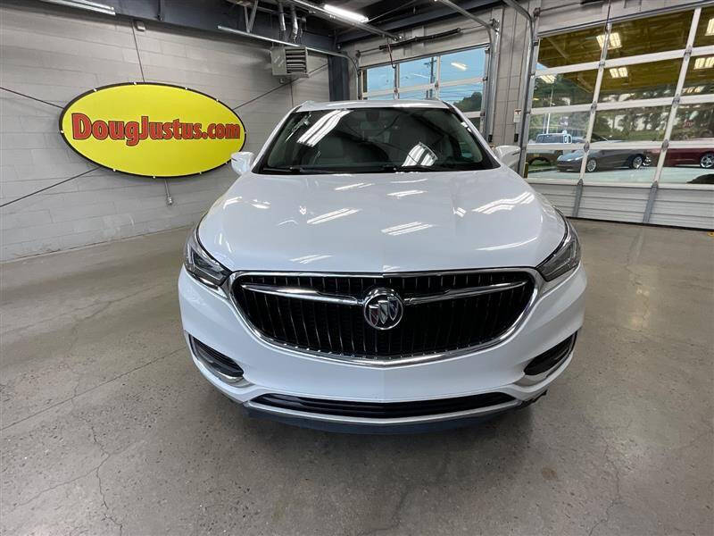 2020 Buick Enclave Essence