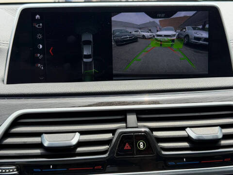 2018 BMW 7 Series 740i
