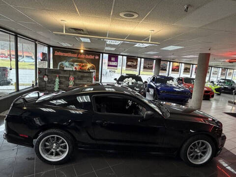 2013 Ford Mustang V6 Premium