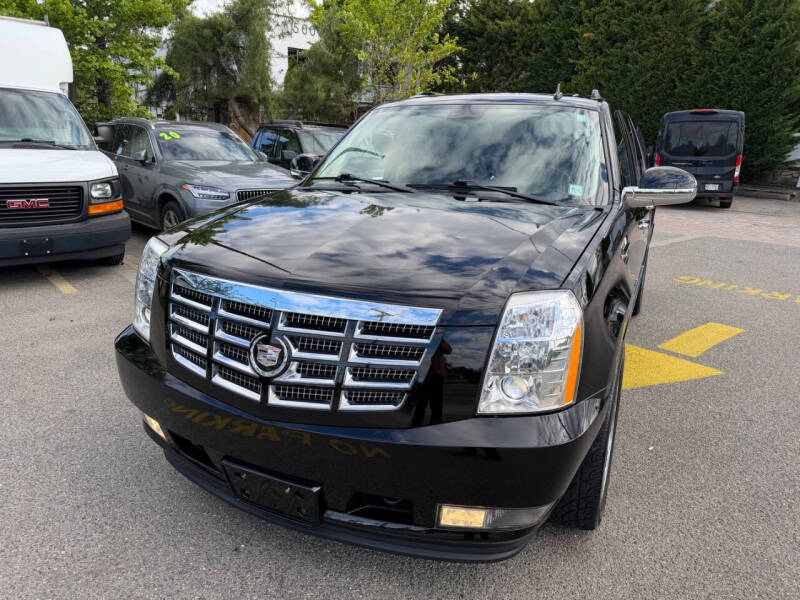 2011 Cadillac Escalade ESV Premium