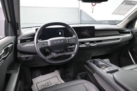 2024 Kia EV9 Light