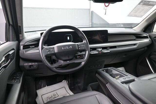 2024 Kia EV9 Light