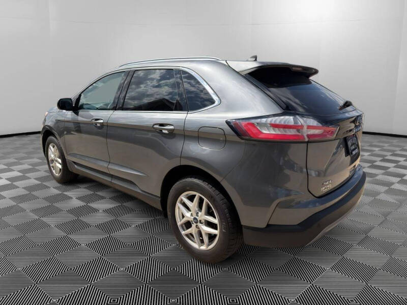 2022 Ford Edge SEL