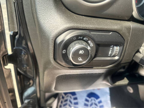 2023 Jeep Gladiator Sport