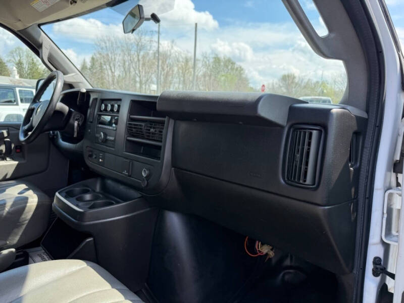 2016 Chevrolet Express 2500