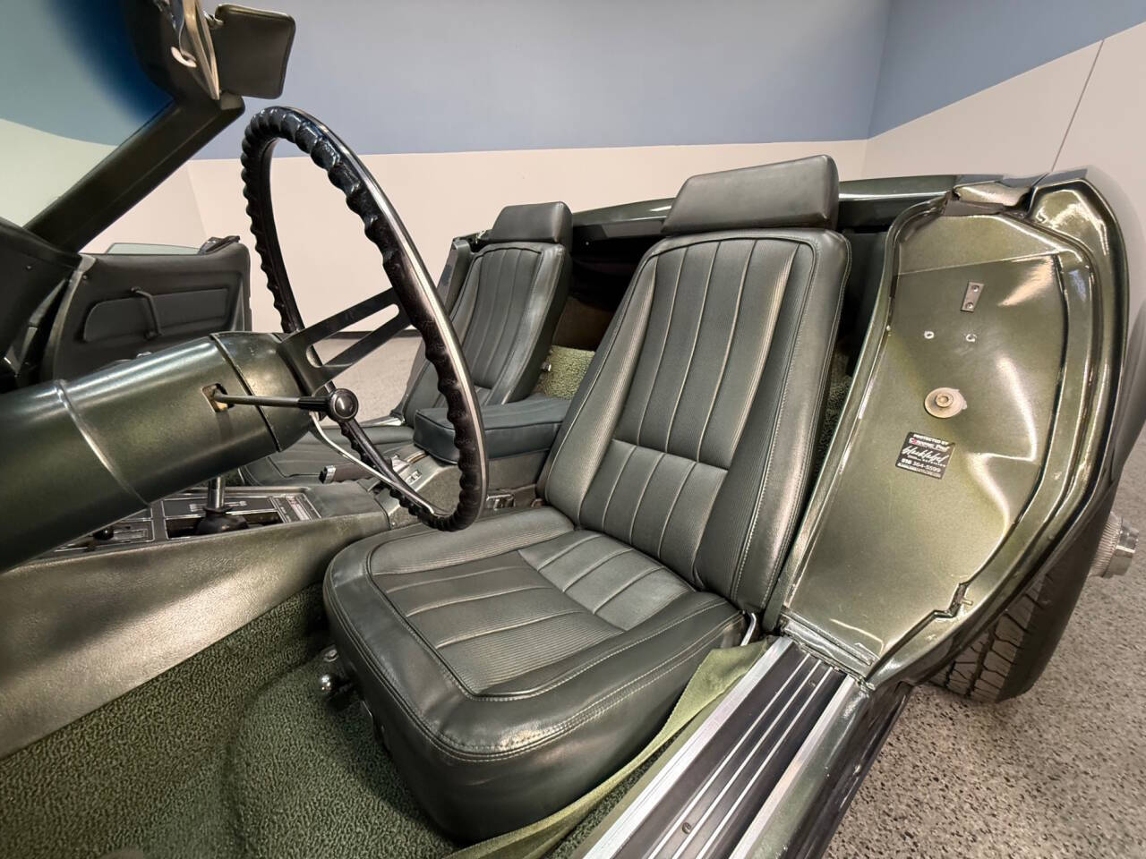 1969 Chevrolet Corvette 25