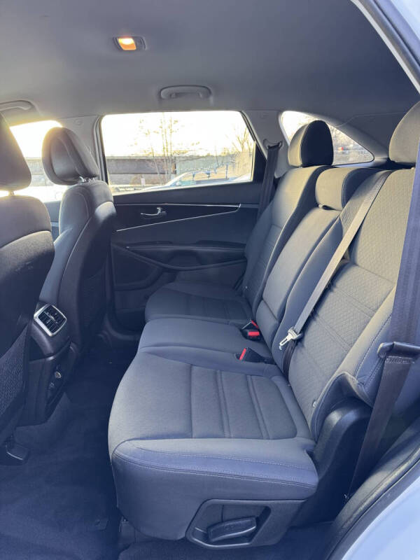 2016 Kia Sorento LX V6