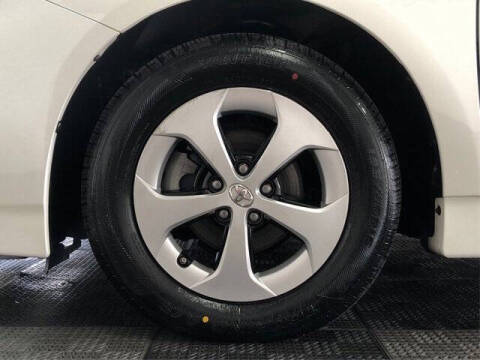 2013 Toyota Prius Two