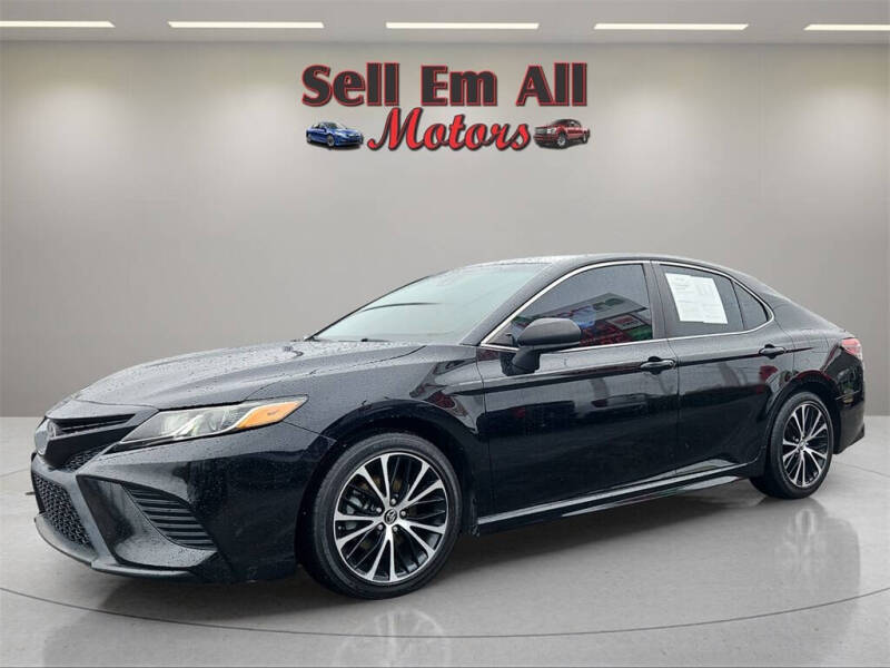 2019 Toyota Camry SE