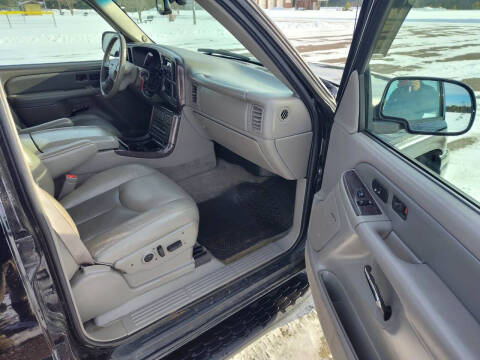 2004 GMC Yukon XL Denali