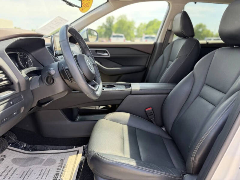 2021 Nissan Rogue SL