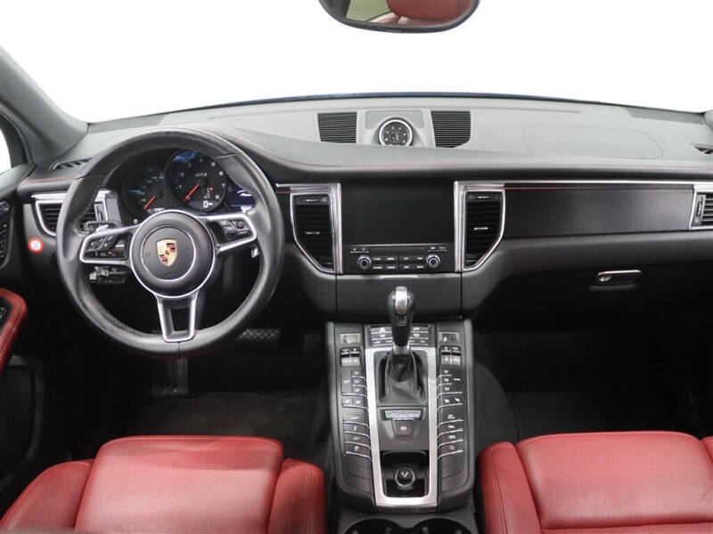 2017 Porsche Macan GTS