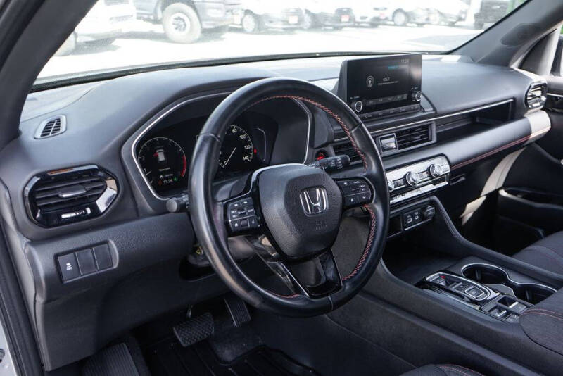 2023 Honda Pilot Sport