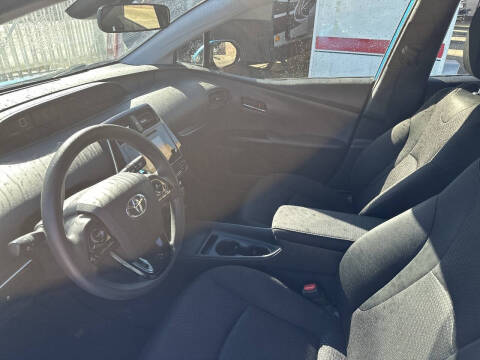 2019 Toyota Prius LE