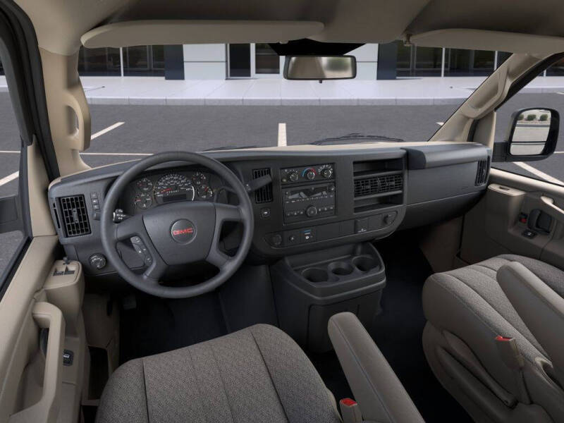 2026 GMC Savana 2500
