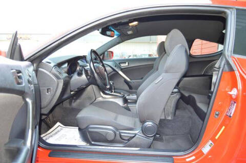 2014 Hyundai Genesis Coupe 2.0T R-Spec