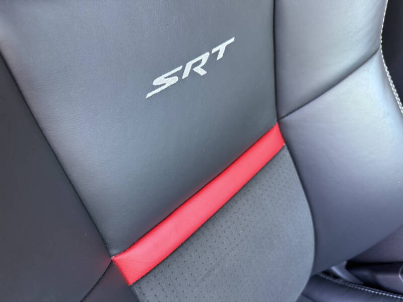 2009 Dodge Challenger SRT8