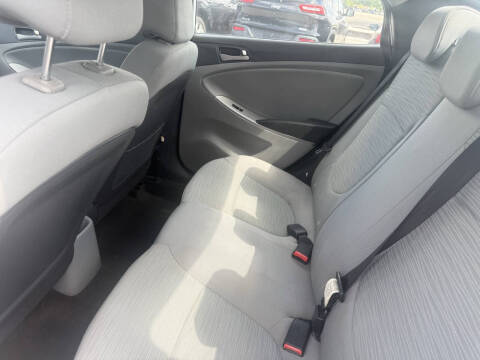 2015 Hyundai Accent GLS