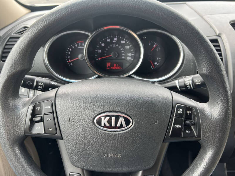 2013 Kia Sorento LX