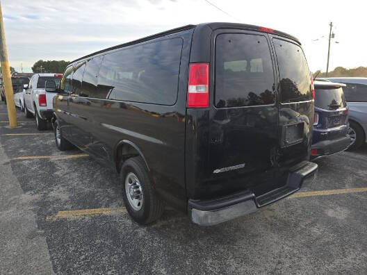 2017 Chevrolet Express LT 3500