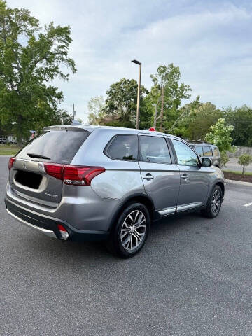 2018 Mitsubishi Outlander LE
