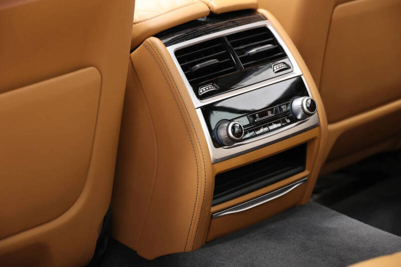 2021 BMW 7 Series 750i xDrive