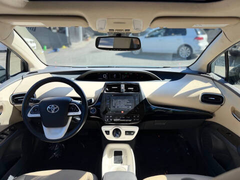 2016 Toyota Prius Four
