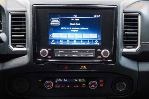 2022 Nissan Frontier SV