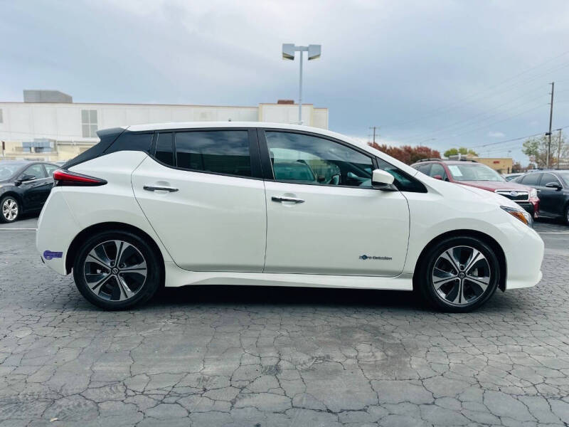 2019 Nissan LEAF SL