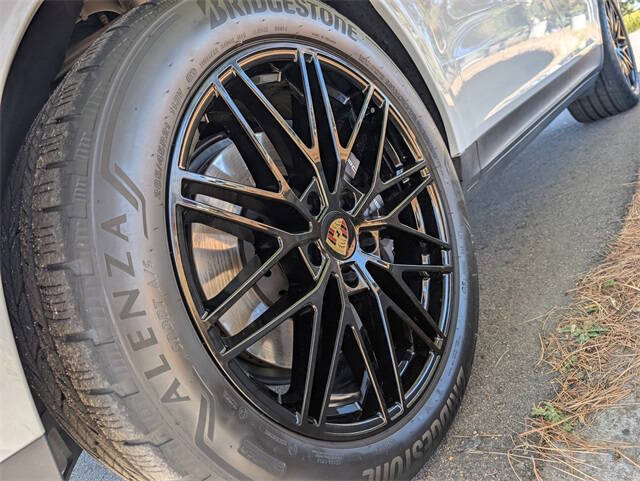 2024 Porsche Cayenne