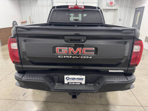 2025 GMC Canyon Elevation