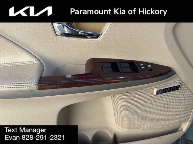 2011 Toyota Venza AWD V6